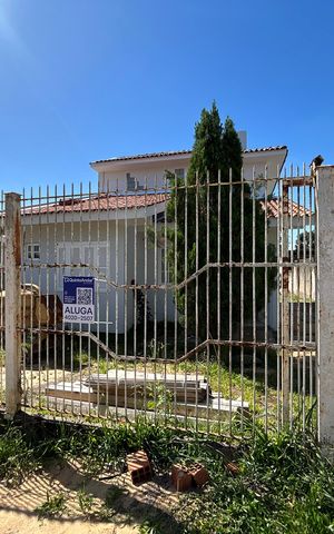 Casa para alugar com 119m², 3 quartos e 2 vagas Casa para alugar com 119m², 3 quartos e 2 vagasPlaca