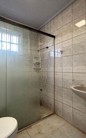 Casa para alugar com 119m², 3 quartos e 2 vagas Casa para alugar com 119m², 3 quartos e 2 vagasBanheiro 3