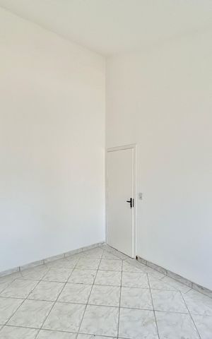 Casa para alugar com 119m², 3 quartos e 2 vagas Casa para alugar com 119m², 3 quartos e 2 vagasQuarto 2