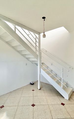 Casa para alugar com 119m², 3 quartos e 2 vagas Casa para alugar com 119m², 3 quartos e 2 vagasSala