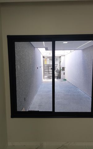 Casa à venda com 150m², 4 quartos e 3 vagasVista