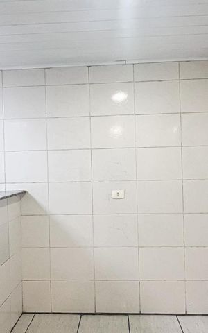 Casa para alugar com 80m², 2 quartos e sem vaga Casa para alugar com 80m², 2 quartos e sem vagaCozinha