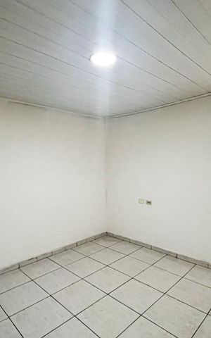 Casa para alugar com 80m², 2 quartos e sem vaga Casa para alugar com 80m², 2 quartos e sem vagaQuarto 2