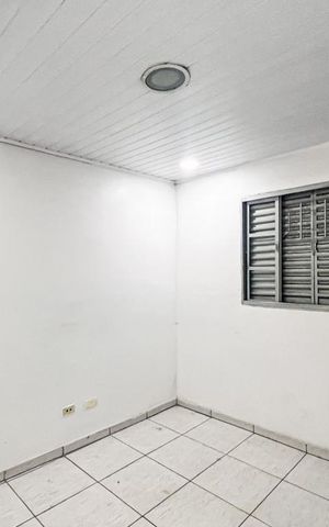 Casa para alugar com 80m², 2 quartos e sem vaga Casa para alugar com 80m², 2 quartos e sem vagaSala