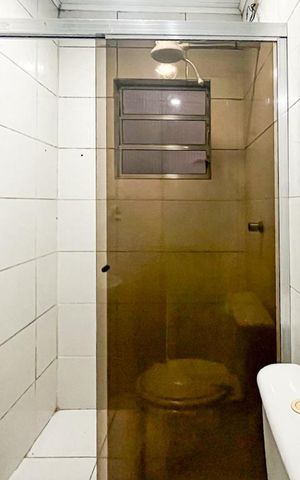 Casa para alugar com 80m², 2 quartos e sem vaga Casa para alugar com 80m², 2 quartos e sem vagaBanheiro Social