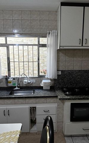 Casa à venda com 278m², 5 quartos e 3 vagas Casa à venda com 278m², 5 quartos e 3 vagasCozinha 1