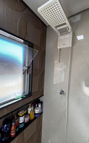 Casa à venda com 278m², 5 quartos e 3 vagas Casa à venda com 278m², 5 quartos e 3 vagasBanheiro 2