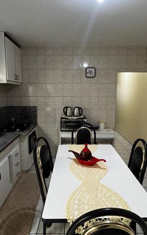 Casa à venda com 278m², 5 quartos e 3 vagas Casa à venda com 278m², 5 quartos e 3 vagasCozinha 1