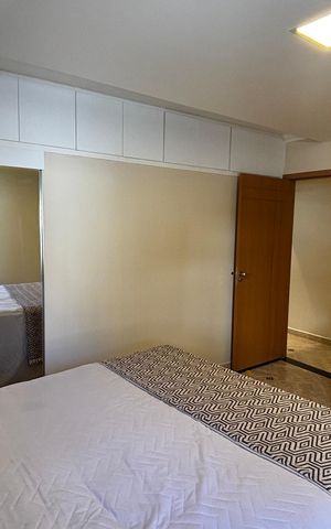Casa à venda com 278m², 5 quartos e 3 vagas Casa à venda com 278m², 5 quartos e 3 vagasSuíte