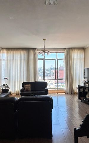 Apartamento à venda com 240m², 3 quartos e 1 vaga Apartamento à venda com 240m², 3 quartos e 1 vagaSala - Sala de Jantar