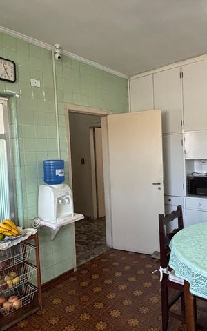 Apartamento à venda com 240m², 3 quartos e 1 vaga Apartamento à venda com 240m², 3 quartos e 1 vagaCozinha