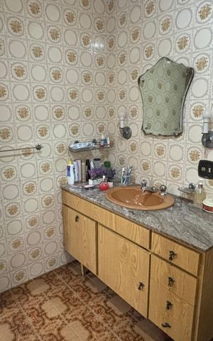 Apartamento à venda com 240m², 3 quartos e 1 vaga Apartamento à venda com 240m², 3 quartos e 1 vagaBanheiro