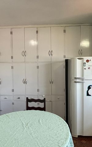 Apartamento à venda com 240m², 3 quartos e 1 vaga Apartamento à venda com 240m², 3 quartos e 1 vagaCozinha