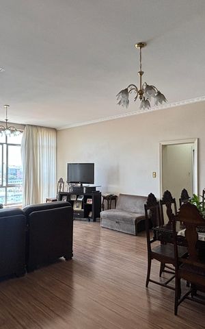 Apartamento à venda com 240m², 3 quartos e 1 vaga Apartamento à venda com 240m², 3 quartos e 1 vagaSala - Sala de Jantar