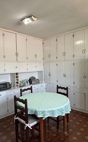 Apartamento à venda com 240m², 3 quartos e 1 vaga Apartamento à venda com 240m², 3 quartos e 1 vagaCozinha