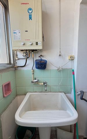 Apartamento à venda com 240m², 3 quartos e 1 vaga Apartamento à venda com 240m², 3 quartos e 1 vagaÁrea de Serviço