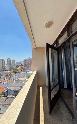 Apartamento à venda com 240m², 3 quartos e 1 vaga Apartamento à venda com 240m², 3 quartos e 1 vagaQuarto 1 Varanda