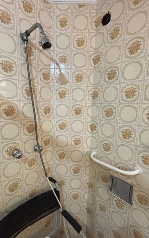 Apartamento à venda com 240m², 3 quartos e 1 vaga Apartamento à venda com 240m², 3 quartos e 1 vagaBanheiro