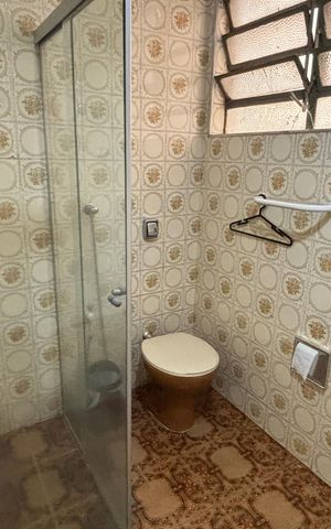 Apartamento à venda com 240m², 3 quartos e 1 vaga Apartamento à venda com 240m², 3 quartos e 1 vagaBanheiro