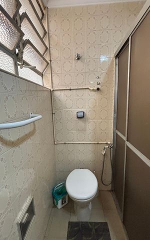 Apartamento à venda com 240m², 3 quartos e 1 vaga Apartamento à venda com 240m², 3 quartos e 1 vagaBanheiro