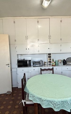 Apartamento à venda com 240m², 3 quartos e 1 vaga Apartamento à venda com 240m², 3 quartos e 1 vagaCozinha