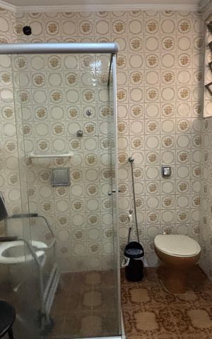 Apartamento à venda com 240m², 3 quartos e 1 vaga Apartamento à venda com 240m², 3 quartos e 1 vagaBanheiro