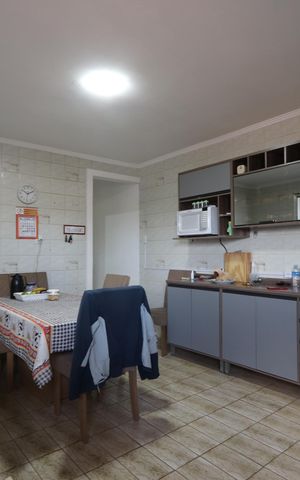 Casa à venda com 199m², 3 quartos e 2 vagasCozinha
