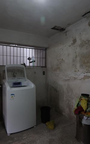 Casa à venda com 199m², 3 quartos e 2 vagasLavanderia