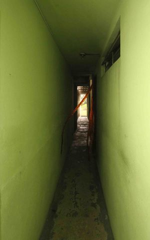 Casa à venda com 150m², 1 quarto e sem vaga Casa à venda com 150m², 1 quarto e sem vagaCorredor