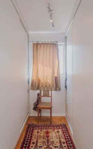 Apartamento à venda com 160m², 4 quartos e 2 vagas Apartamento à venda com 160m², 4 quartos e 2 vagasSuíte 2