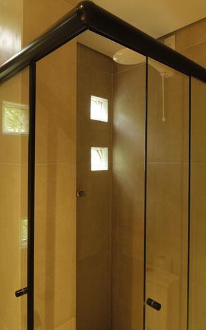 Casa à venda com 268m², 3 quartos e 3 vagasBanheiro