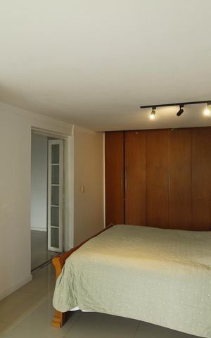 Casa à venda com 268m², 3 quartos e 3 vagasSuíte 1