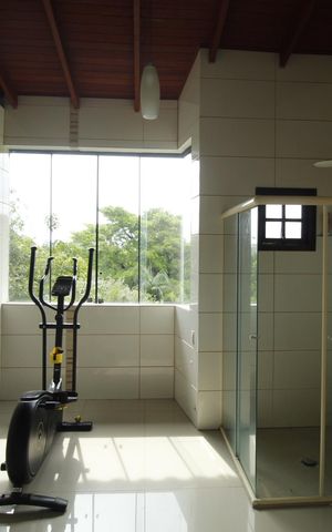 Casa à venda com 268m², 3 quartos e 3 vagasBanheiro da Suíte 1