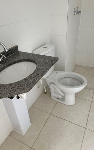 Apartamento à venda com 54m², 3 quartos e 1 vaga Apartamento à venda com 54m², 3 quartos e 1 vagaBanheiro social