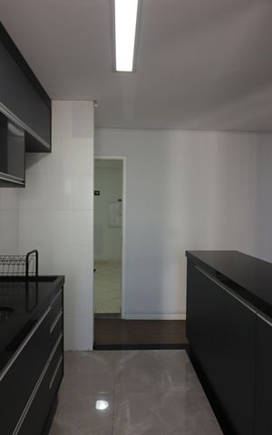 Apartamento à venda com 71m², 2 quartos e 1 vagaCozinha e Área de Serviço