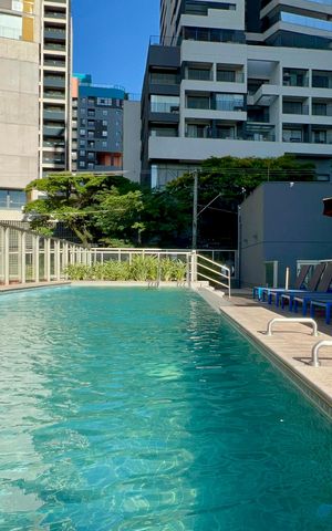 Apartamento à venda com 149m², 3 quartos e 2 vagas Apartamento à venda com 149m², 3 quartos e 2 vagasPiscina