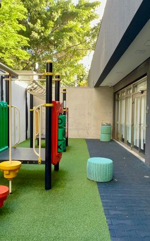 Apartamento à venda com 149m², 3 quartos e 2 vagas Apartamento à venda com 149m², 3 quartos e 2 vagasPlayground