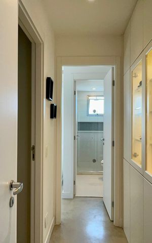 Apartamento à venda com 149m², 3 quartos e 2 vagas Apartamento à venda com 149m², 3 quartos e 2 vagasCorredor