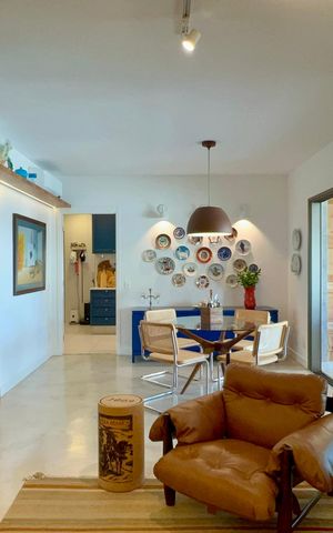 Apartamento à venda com 149m², 3 quartos e 2 vagas Apartamento à venda com 149m², 3 quartos e 2 vagasSala de TV