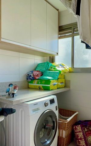 Apartamento à venda com 149m², 3 quartos e 2 vagas Apartamento à venda com 149m², 3 quartos e 2 vagasÁrea de Serviço