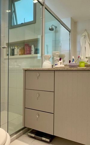 Apartamento à venda com 149m², 3 quartos e 2 vagas Apartamento à venda com 149m², 3 quartos e 2 vagasBanheiro da Suíte 3