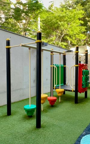 Apartamento à venda com 149m², 3 quartos e 2 vagas Apartamento à venda com 149m², 3 quartos e 2 vagasPlayground