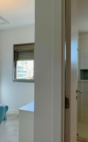 Apartamento à venda com 149m², 3 quartos e 2 vagas Apartamento à venda com 149m², 3 quartos e 2 vagasSuíte 2