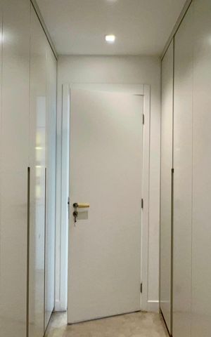 Apartamento à venda com 149m², 3 quartos e 2 vagas Apartamento à venda com 149m², 3 quartos e 2 vagasCloset da suíte 3
