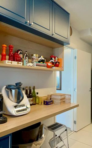 Apartamento à venda com 149m², 3 quartos e 2 vagas Apartamento à venda com 149m², 3 quartos e 2 vagasCozinha