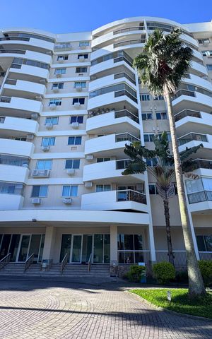 Apartamento à venda com 70m², 2 quartos e 1 vaga Apartamento à venda com 70m², 2 quartos e 1 vagaFachada