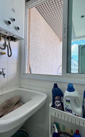 Apartamento à venda com 70m², 2 quartos e 1 vaga Apartamento à venda com 70m², 2 quartos e 1 vagaCozinha e Área de Serviço