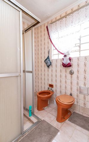 Casa à venda com 324m², 7 quartos e sem vagaBanheiro da Casa 2