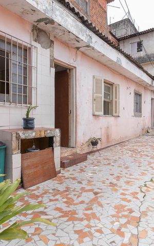 Casa à venda com 324m², 7 quartos e sem vagaQuintal