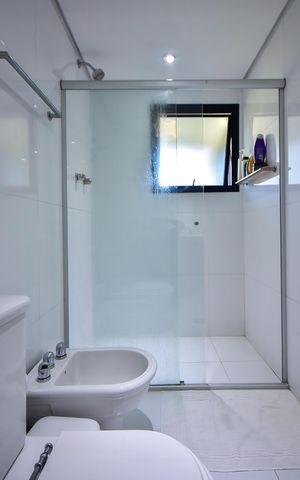 Apartamento para alugar com 228m², 3 quartos e 4 vagasBanheiro 2 da Suíte  3